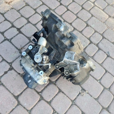Skrzynia biegów 5b Opel Astra J IV A13DTE F355
