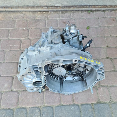 Skrzynia biegów manual 2.0D 4x4 Opel Insignia B