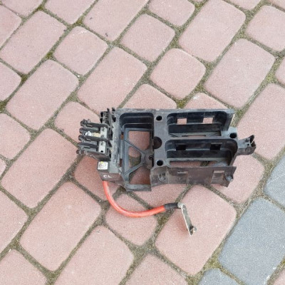 SKRZYNKA BEZPIECZNIKÓW OPEL ASTRA H III 1534964