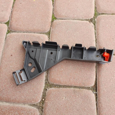 Ślizg błotnika lewy Opel Insignia 13238443