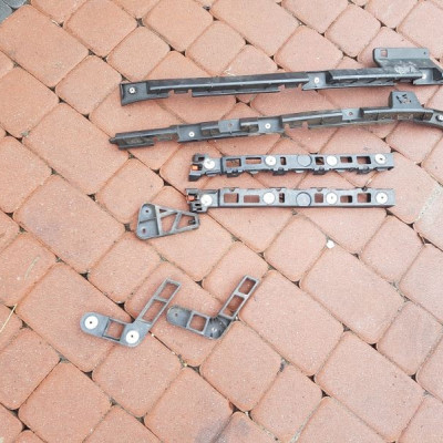 Ślizg slizgi tył tylne zderzak Opel Insignia kombi