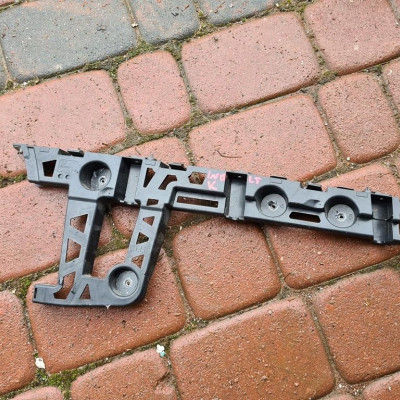 Slizg tył kombi zderzaka Opel Insignia B 39200966