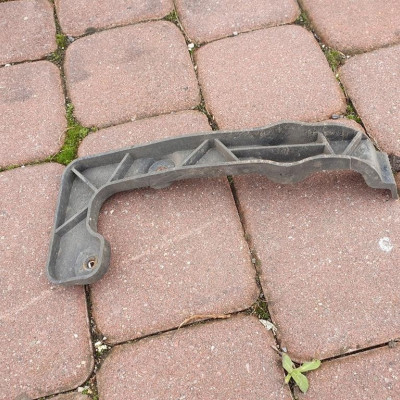 Ślizg tył tylny hatchback Astra J IV 13283141