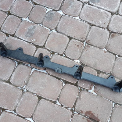 Ślizg zderzaka wzmocnienie tył Audi A3 8P4807861A