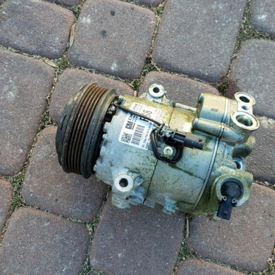 Sprężarka klimatyzacji 1.4T Astra J IV 13412250