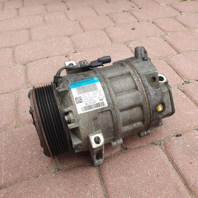 Sprężarka klimatyzacji 1.6 Vivaro B Trafic III