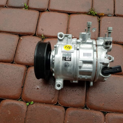 Sprężarka klimatyzacji 2.0TDi Audi Q3 5Q3816803 NW