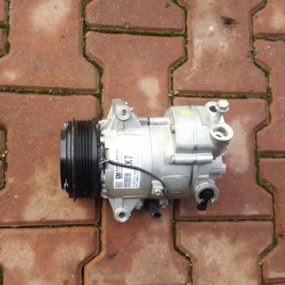 SPRĘŻARKA KLIMATYZACJI OPEL ASTRA 4 J 13450514 AK7