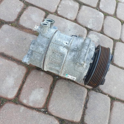 Sprężarka klimatyzacji Opel Insignia 13314473