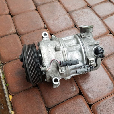 Sprężarka klimatyzacji Opel Insignia 22913884