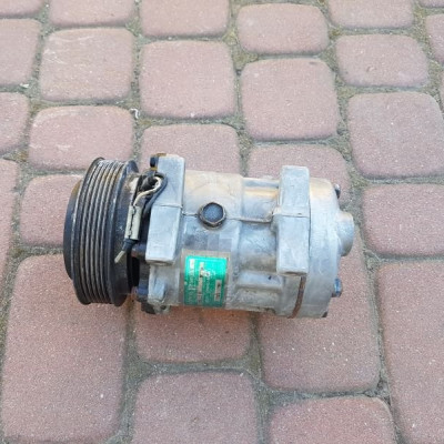 SPRĘŻARKA KLIMY RENAULT ESPACE III 2.2 7700111298