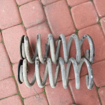 Sprężyna Sprężyny Opel INSIGNIA 2011 Sedan