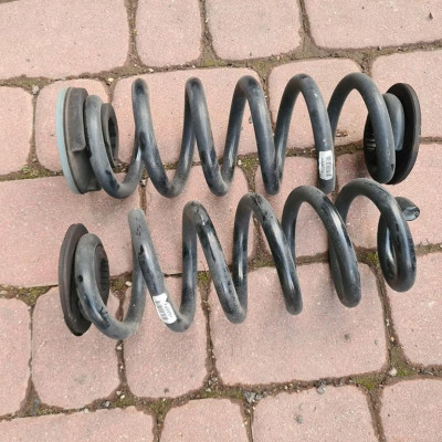 Sprężyna tył tylna AA6P Opel Insignia B