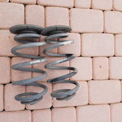 Sprężyna tył tylna Opel Insignia oznaczenie CB