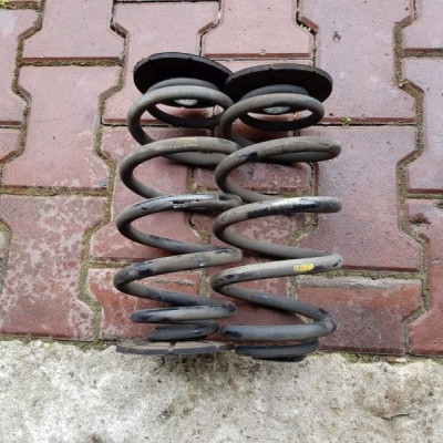 Spręzyna tył tylna Opel Zafira C oznaczenie AANW