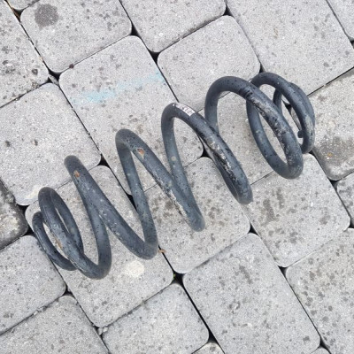 Sprężyna zawieszenia tył tylna Opel EQ