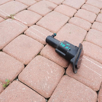 Sprysk spryskiwacz dysza Opel Insignia 13227349