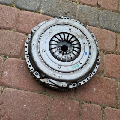 Sprzęgło dwumas 2.0CDTI Opel Insignia