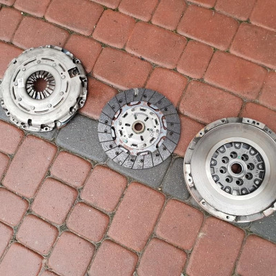 Sprzęgło dwumasowe 1.6CDTI Opel Astra K V 55485511