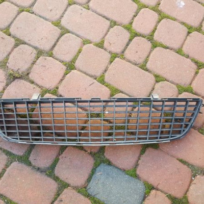 Środkowa Kratka zderzaka Vectra C 551004542