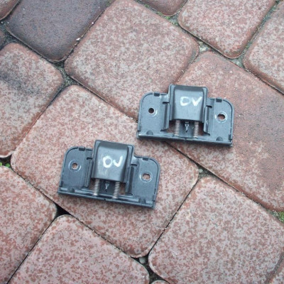 Stabilizator klin klapy Vivaro Trafic Primaster