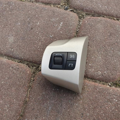 Sterowanie multifunkcja Opel Corsa D 13222330