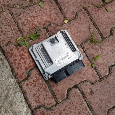 Sterownik komputer silnika Opel Insignia 55485466