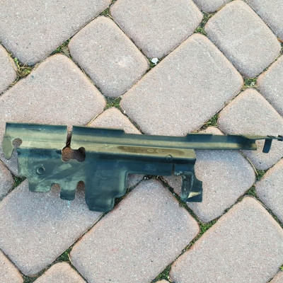 Kierownica łapacz powietrza Insignia 13266369