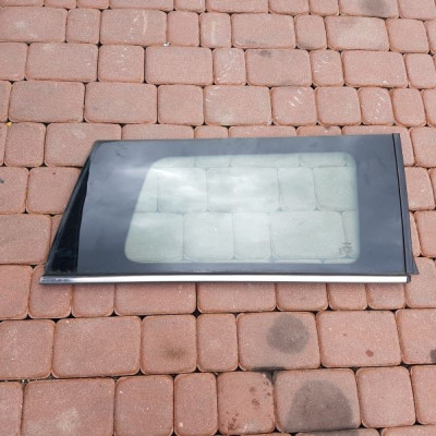 Szyba boczna CLUBMAN MINI COOPER R55 R56 2008r