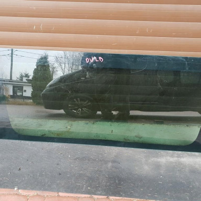 Szyba boczna lewa Ducato Jumper 2015r