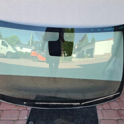 Szyba przód czujnik AUTOMOTIVE 2012r Opel INSIGNIA