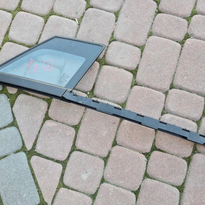 Szyba przód prawa 2014r mała Renault Captur