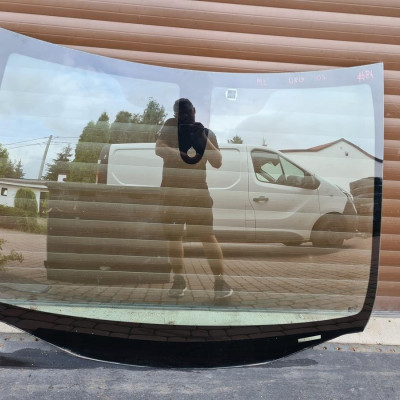 Szyba przód przednia 2010r Opel Meriva B 84