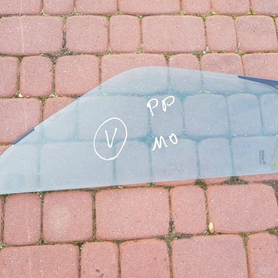 Szyba przód przednia prawa 2011r MOVANO MASTER