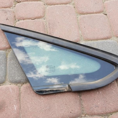 Szyba przód przednia prawa Astra J IV GTC 2011r