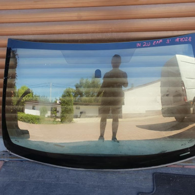 Szyba przód zwykła przednia 2009r Opel INSIGNIA