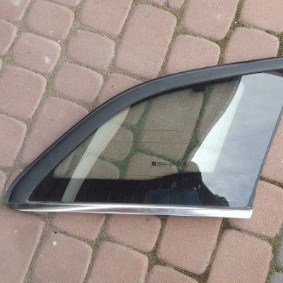 Szyba szybka karoseryjna 2015r OPEL Insignia