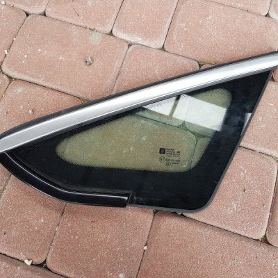 Szyba szybka przód Opel Astra J IV 4 GTC 3D 2014r