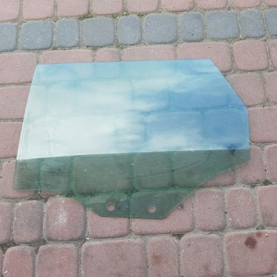 Szyba tył tylna Audi A3 8p 2005r 8p0