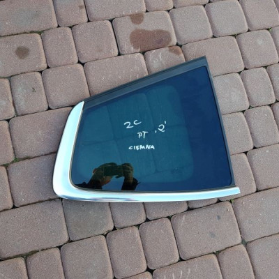 Szyba tył tylna ciemna prawa 2012r Opel Zafira C