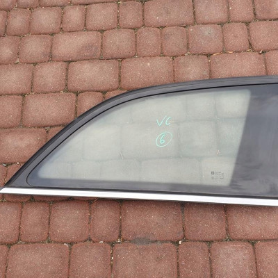 Szyba tył tylna kombi 2006r jasna Opel Vectra C