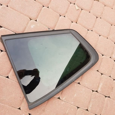 Szyba tył tylna lewa Zafira C 40% 43R001667 2016r