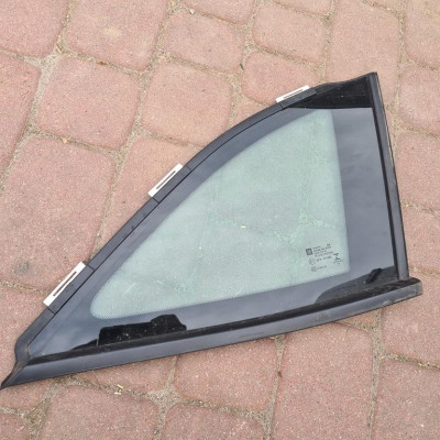 Szyba tył tylna prawa 2019r Opel Astra K V