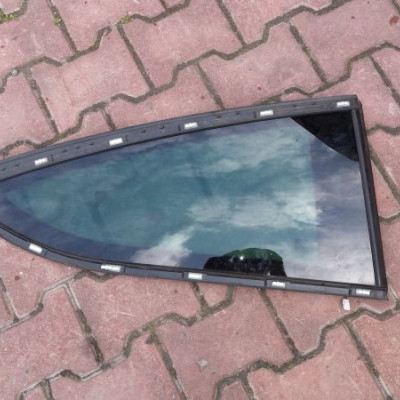 Szyba tył tylnia boczna Astra J IV 4 GTC prawa