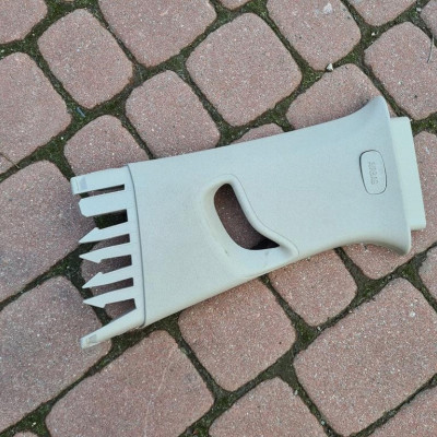 Słupek lewy środkowy Opel Insignia B 39119938