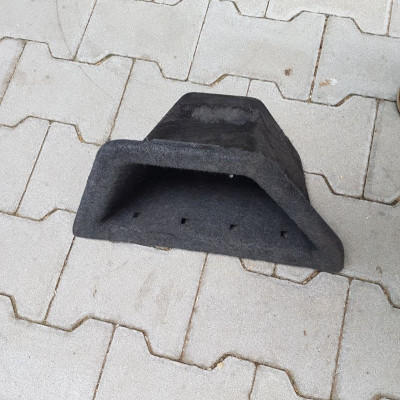 Tapicerka bagażnika schowek Audi A4 B7 8E5864131