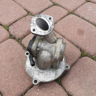 Termostat 1.6CDTI obudowa Opel Astra K 55490715