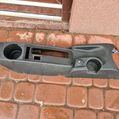 Tunel środkowy Europa Opel Combo D