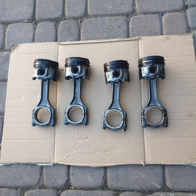 Tłok korbowód 1.6CDTI LVL Opel Astra K 5 V