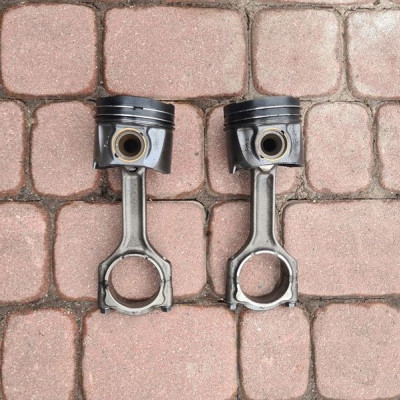 Tłok korbowód D20DTR 210KM biturbo Opel Insignia B